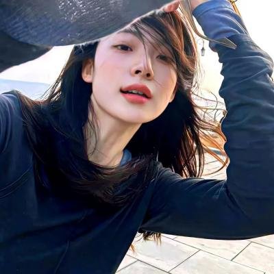 女皇加冕记 海报