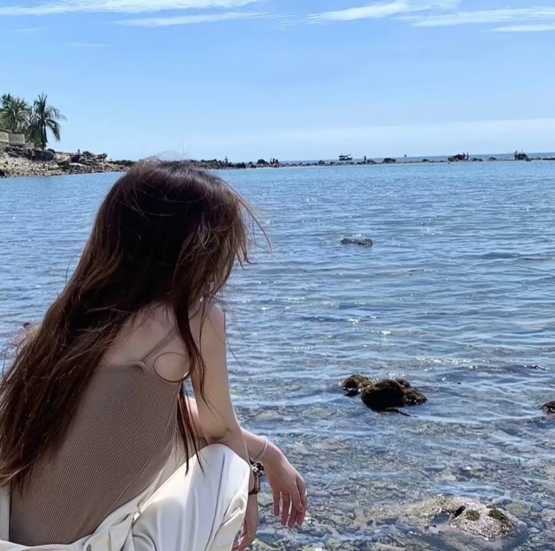 银河女战士 海报